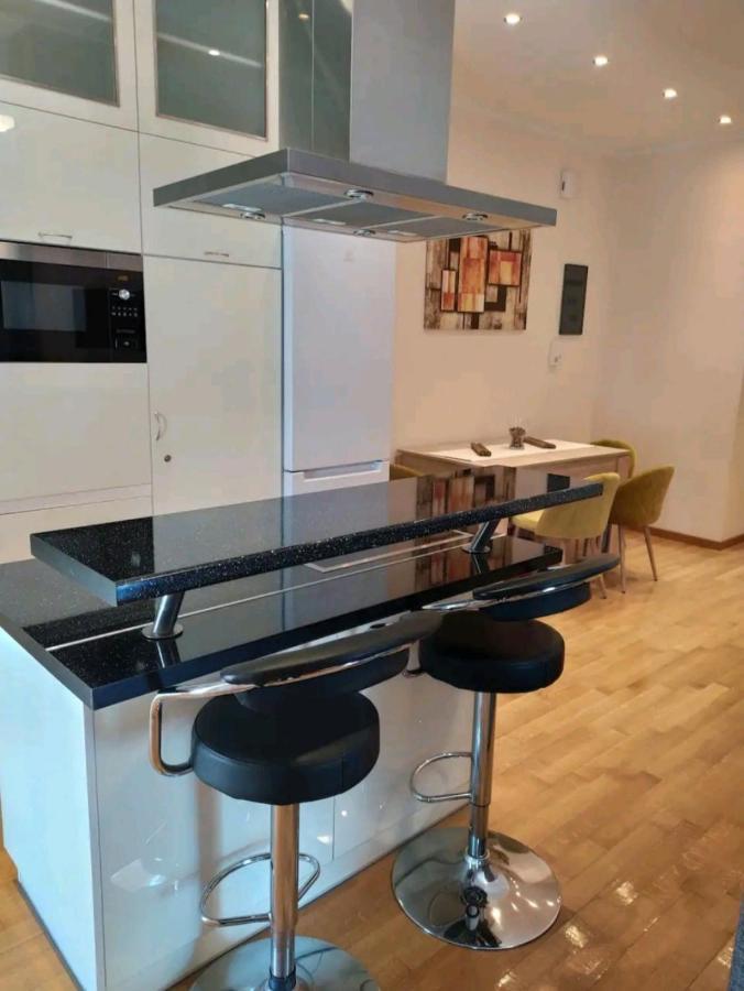 Stylish -Modern Apartment Heart Of Marousi Atenas Exterior foto