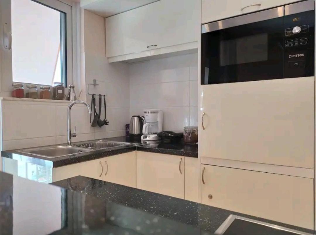 Stylish -Modern Apartment Heart Of Marousi Atenas Exterior foto